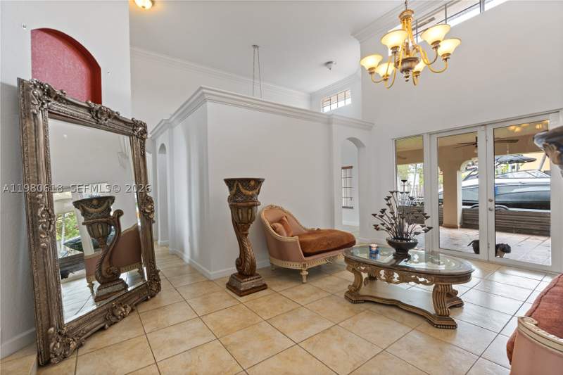 5 bedroom SingleFamilyResidence at 12981 SW 197th St, Renaissance Ranches, Miami — photo 4