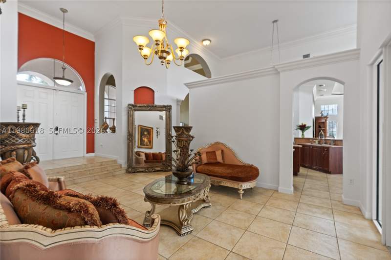 5 bedroom SingleFamilyResidence at 12981 SW 197th St, Renaissance Ranches, Miami — photo 5