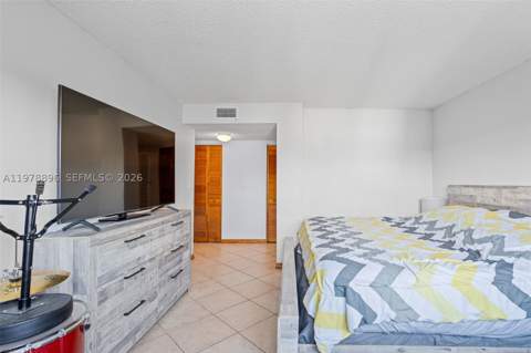7300 Wayne Ave 217, Miami Beach FL - photo 16 of 20