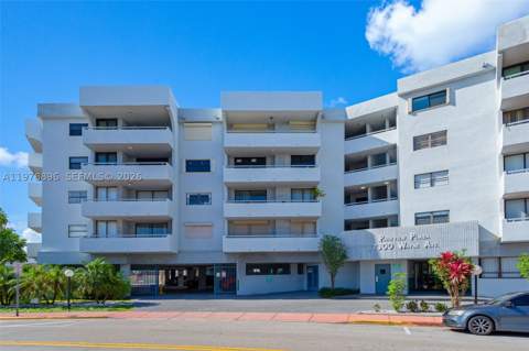 7300 Wayne Ave 217, Miami Beach FL - photo 24 of 34