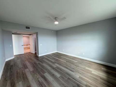 15051 Royal Oaks Lane 1603, North Miami FL - photo 10 of 29