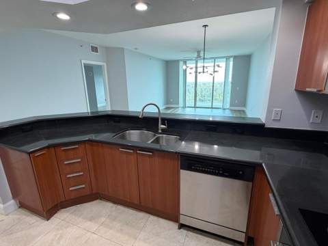 15051 Royal Oaks Lane 1603, North Miami FL - photo 8 of 29