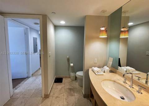 18683 Collins Av 1206, Sunny Isles Beach FL - photo 11 of 26