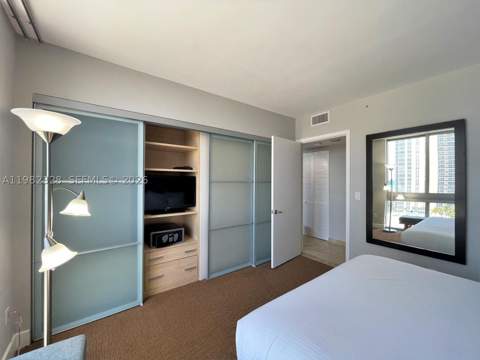 18683 Collins Av 1206, Sunny Isles Beach FL - photo 9 of 26