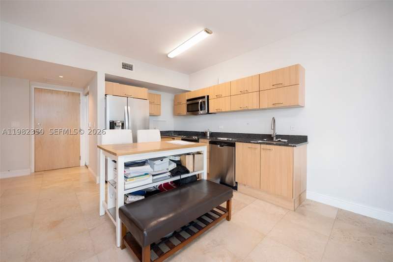 1 bedroom BoatSlip at 350 S Miami 1709, Wind Condo, Miami — photo 2