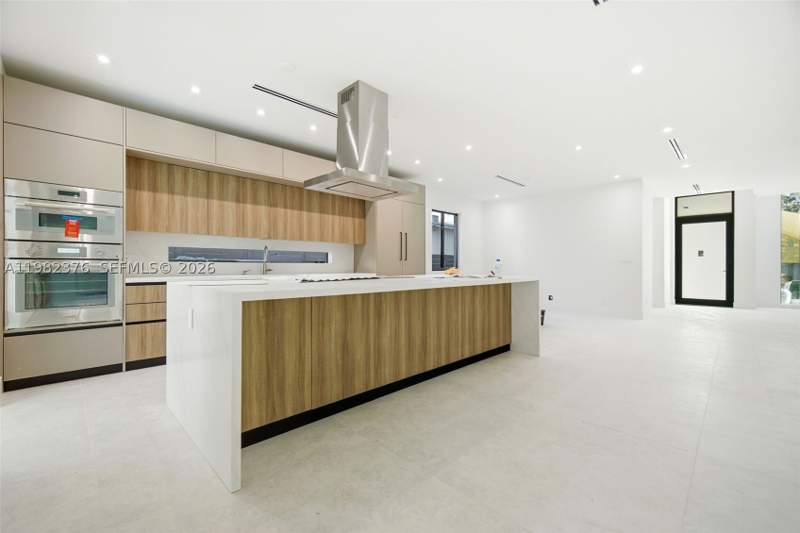 5 bedroom SingleFamilyResidence at 3545 Florida Ave, Frow Homestead, Miami — photo 3