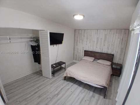 1053 NE 149th St, Miami FL - photo 7 of 13