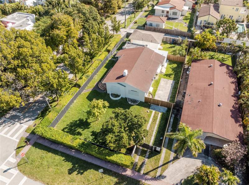3 bedroom SingleFamilyResidence at 1255 Lenox Ave, Ocean Beach Addn No 3, Miami Beach — photo 3