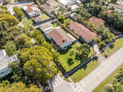1255 Lenox Ave, Miami Beach FL - photo 7 of 17