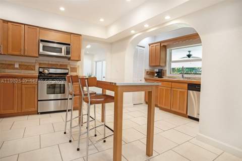 100 SW 26th Rd, Miami FL - photo 18 of 80
