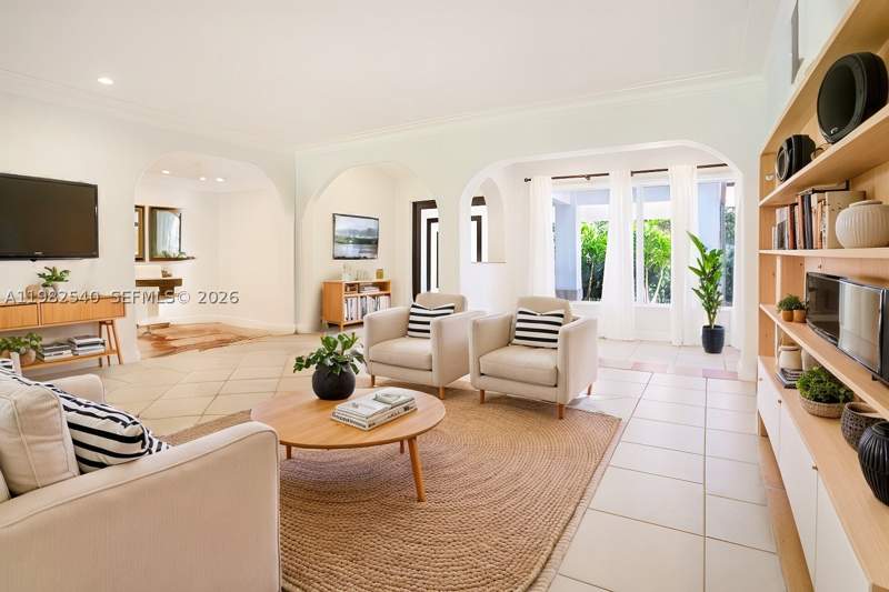 5 bedroom SingleFamilyResidence at 100 SW 26th Rd, Brickell Hammock Un 1, Miami — photo 5