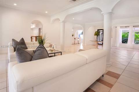100 SW 26th Rd, Miami FL - photo 6 of 80