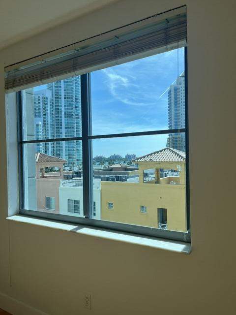 110 Washington Avenue 1717, Miami Beach FL - photo 11 of 27