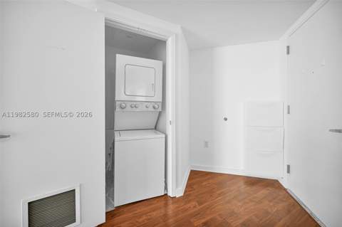 9055 SW 73rd Ct 1104, Miami FL - photo 9 of 19