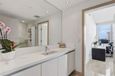 1445 16th St 1101, Miami Beach FL - photo 18 of 35