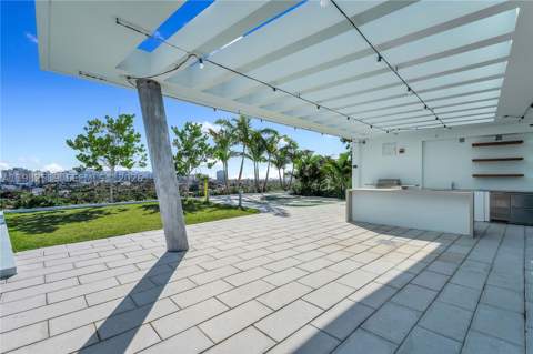 9201 E Bay Harbor Dr 804, Bay Harbor Islands FL - photo 18 of 21