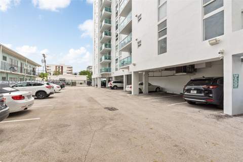 1035 West Ave 201, Miami Beach FL - photo 18 of 20