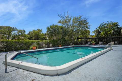16851 NE 23rd Avenue A408, North Miami Beach FL - photo 11 of 12