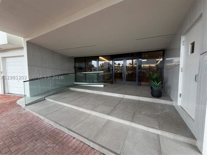 3 bedroom Condominium at 9350 W Bay Harbor Dr 5C, 9350 Condo Of Bay Harbor, Bay Harbor Islands — photo 4