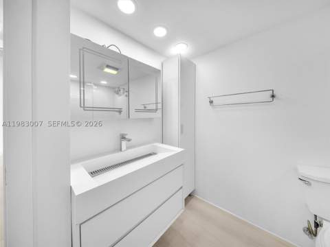 301 174th St 1818, Sunny Isles Beach FL - photo 14 of 35