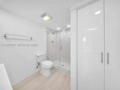 301 174th St 1818, Sunny Isles Beach FL - photo 20 of 35