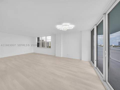 301 174th St 1818, Sunny Isles Beach FL - photo 23 of 35