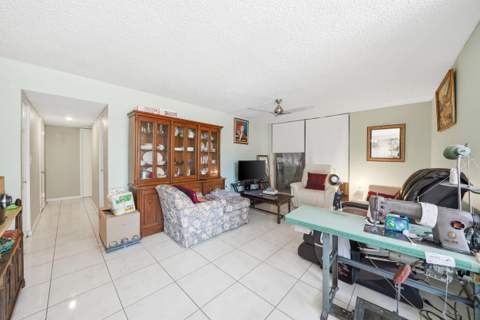 16850 S Glades Drive 2g, North Miami Beach FL - photo 10 of 24
