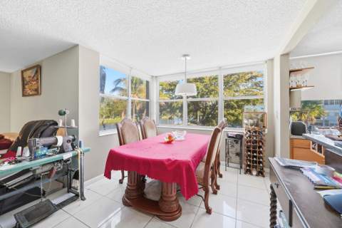 16850 S Glades Drive 2g, North Miami Beach FL - photo 11 of 24