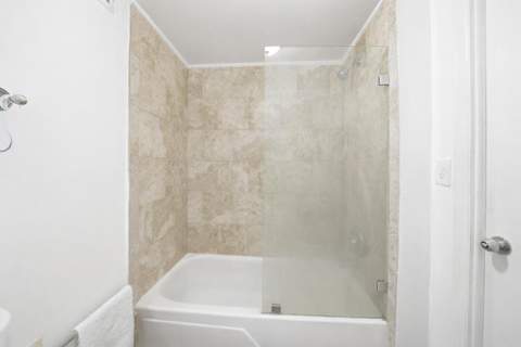 16850 S Glades Drive 2g, North Miami Beach FL - photo 14 of 24