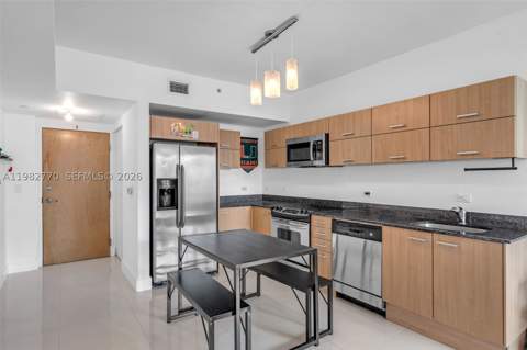 350 S Miami Ave 2412, Miami FL - photo 11 of 34
