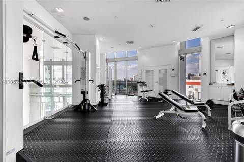 350 S Miami Ave 2412, Miami FL - photo 19 of 34