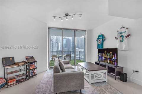 350 S Miami Ave 2412, Miami FL - photo 8 of 34