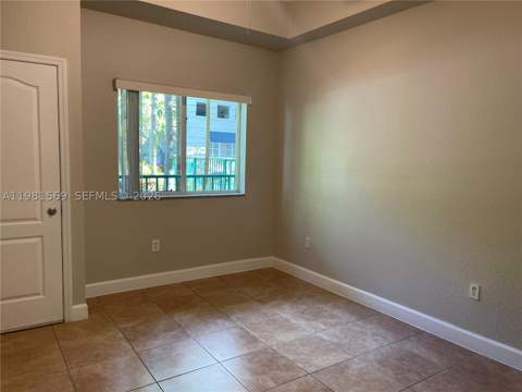 6001 SW 70th St 130, South Miami FL - photo 9 of 29