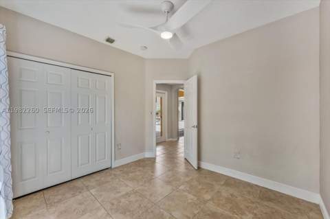 9057 SW 161st Ter, Palmetto Bay FL - photo 13 of 40