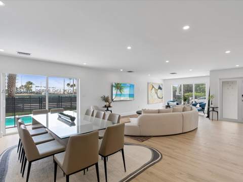 301 88th St, Surfside FL - photo 16 of 47