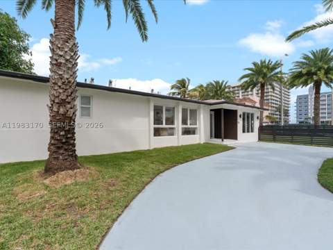 301 88th St, Surfside FL - photo 7 of 47