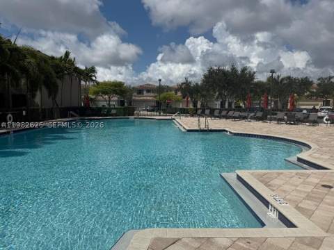 424 NE 194th Ter, Miami FL - photo 23 of 27