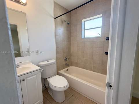 4300 SW 67th Ave 38, Miami FL - photo 6 of 8