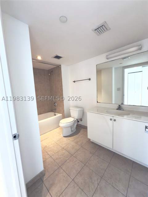 111 E Flagler St 805, Miami FL - photo 14 of 24