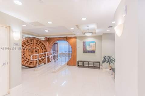 111 E Flagler St 805, Miami FL - photo 21 of 24