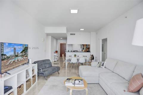 31 SE 5th St 4112, Miami FL - photo 12 of 80