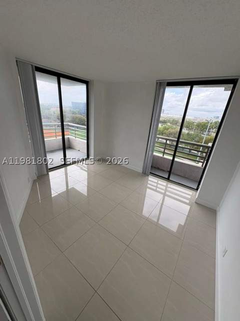 3300 NE 191st St 801, Aventura FL - photo 16 of 25