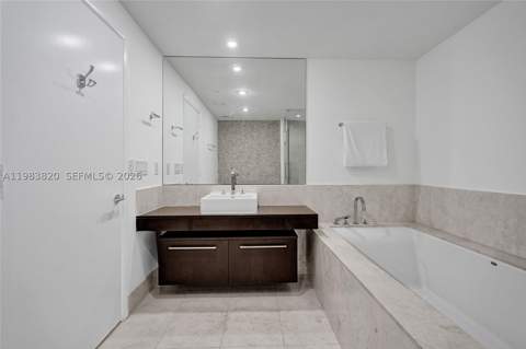 17121 Collins Ave 2003, Sunny Isles Beach FL - photo 16 of 34