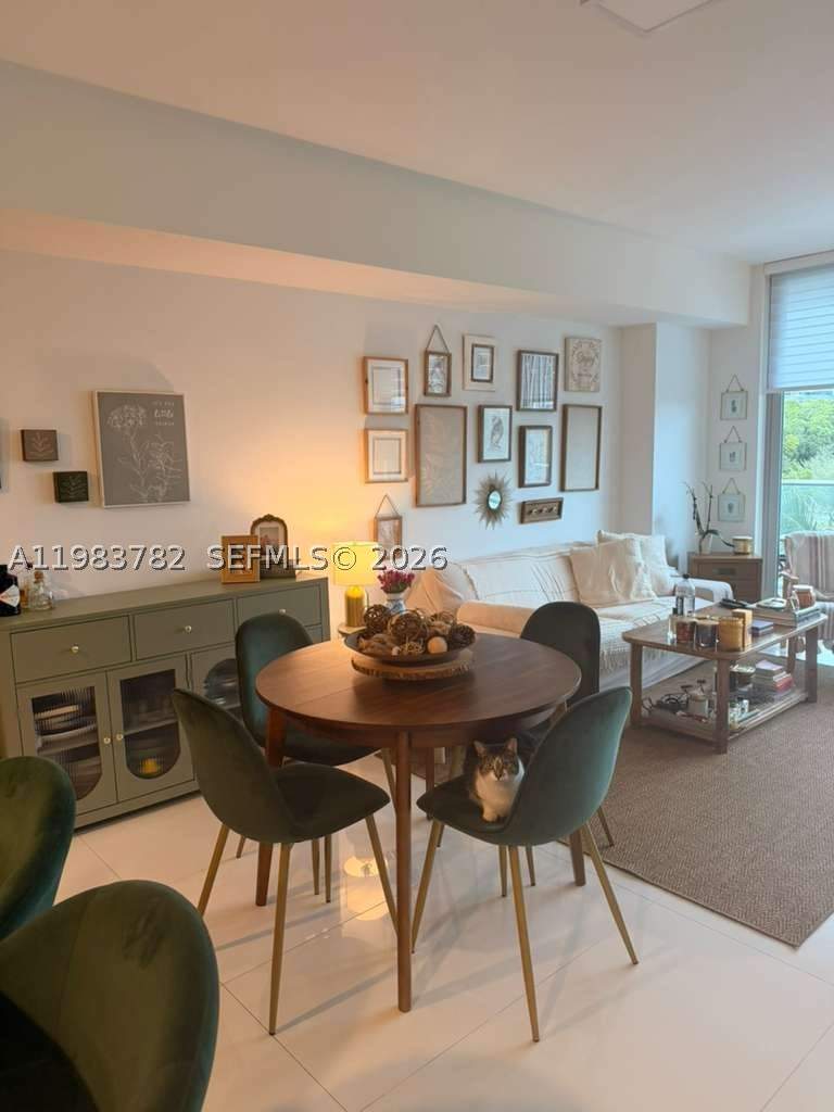 2 bedroom Condominium at 16385 Biscayne Blvd 303, The Harbour North, Sunny Isles Beach — photo 3