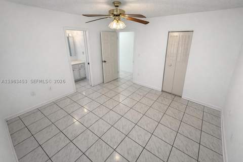 1630 W 46th St 514B, Hialeah FL - photo 16 of 22