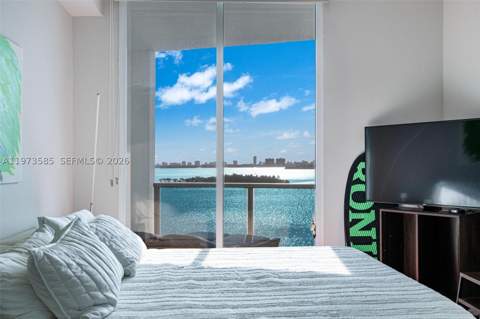 725 NE 22nd St 10A, Miami FL - photo 8 of 19