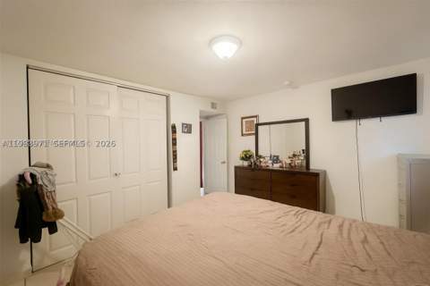12890 NE 8th Ave 101, North Miami FL - photo 14 of 18