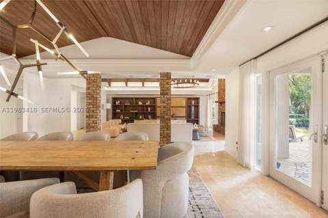 9000 Arvida Dr, Coral Gables FL - photo 8 of 49