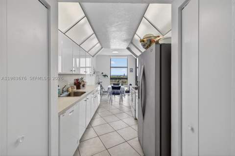 20281 E Country Club Dr 608, Aventura FL - photo 16 of 85