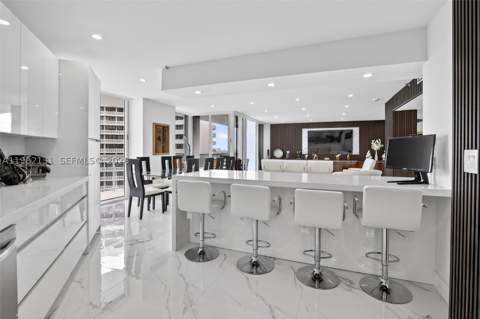 4000 Island Blvd 2301, Aventura FL - photo 20 of 78